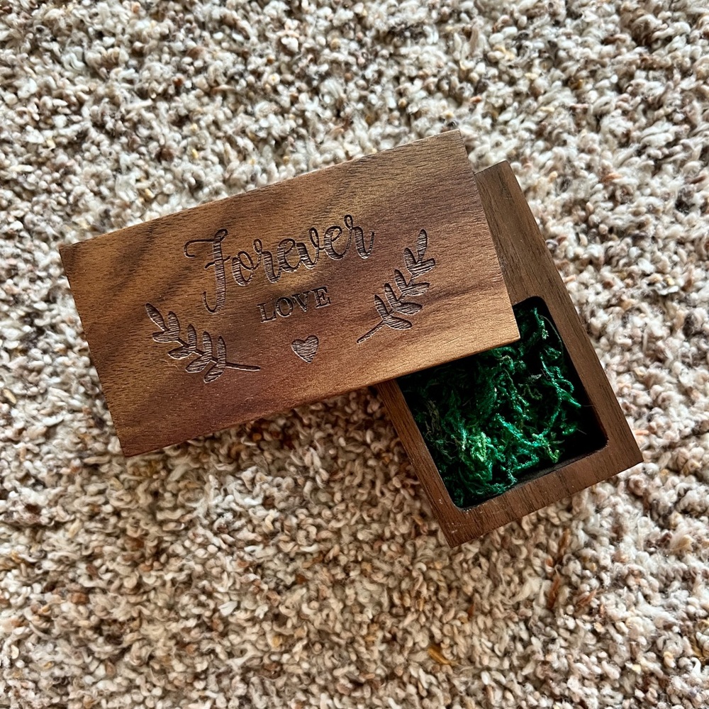 Brand new Ring Box